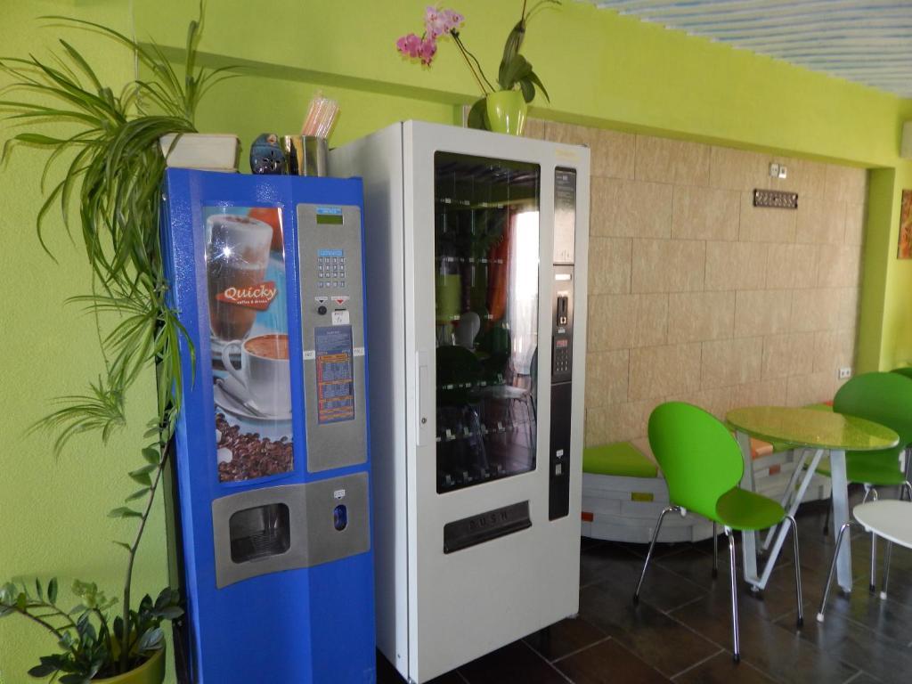 Lilalo Ηotel Paralía Екстериор снимка