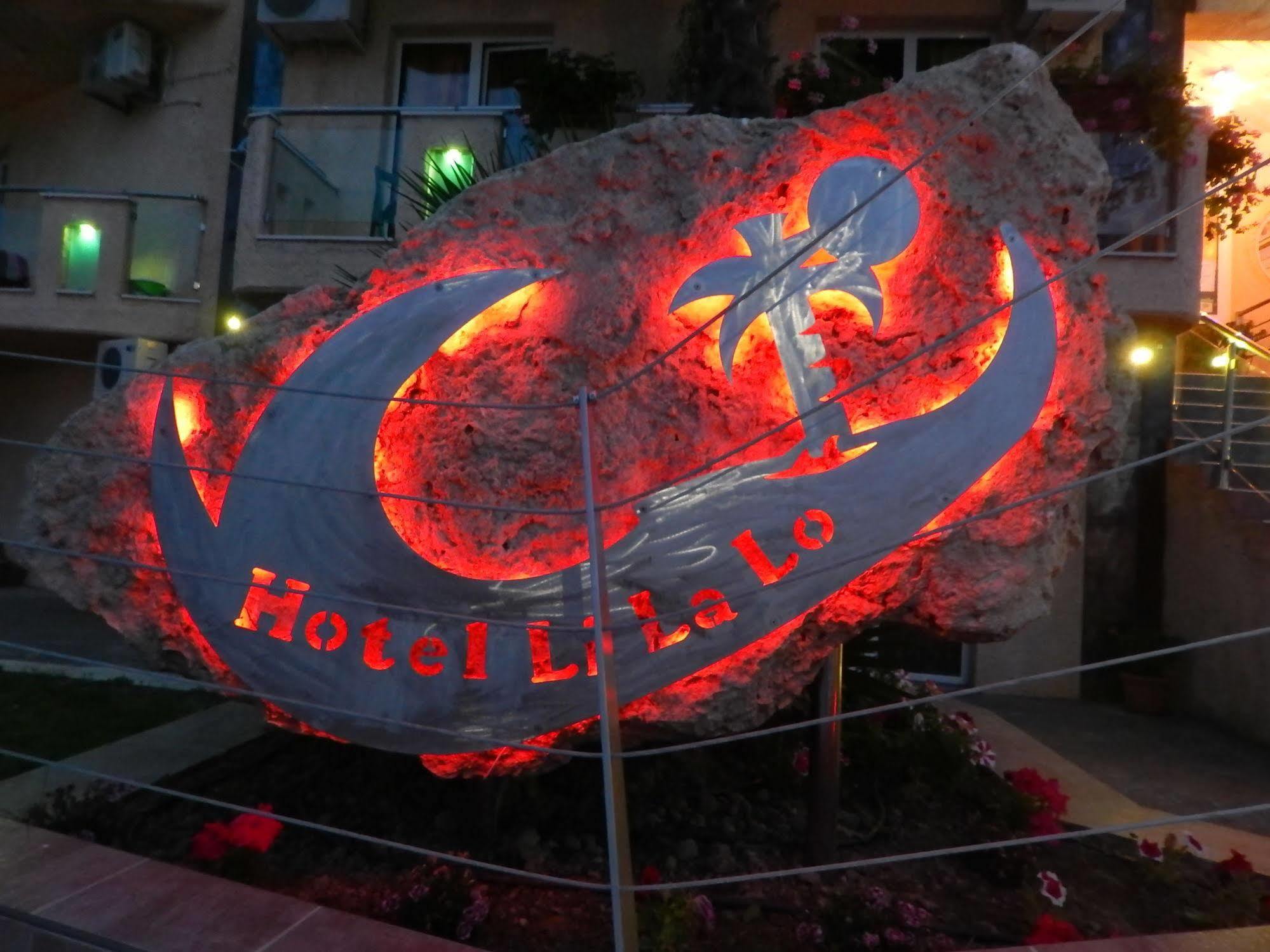 Lilalo Ηotel Paralía Екстериор снимка