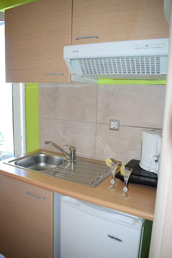 Lilalo Ηotel Paralía Екстериор снимка